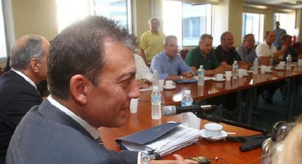 Μεταρρυθμίσεις χωρίς πραγματικό κοινωνικό διάλογο