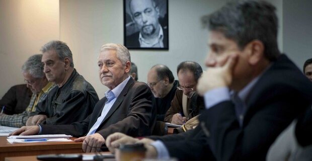 Ηφαίστειο η ΔΗΜΑΡ για την απομάκρυνση Κικίλια από τον ΟΑΕΔ