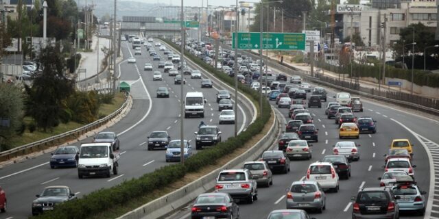 Η μεγάλη έξοδος του Πάσχα: Δέκα συμβουλές για να πάμε και να γυρίσουμε ασφαλείς