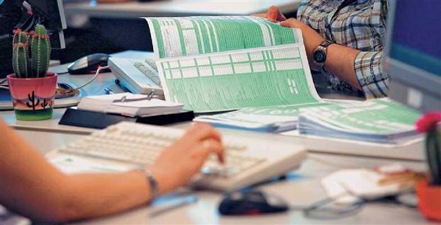 Νομοσχέδιο ”σκούπα” για να πάρουμε τα 8,8 δισ. ευρώ
