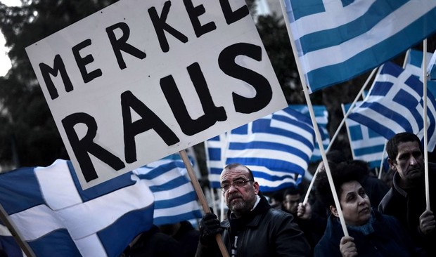 Χανς Βέρνερ Ζιν: “Ελλάδα και Κύπρος έπρεπε να είχαν βγει προσωρινά απ’ το ευρώ”
