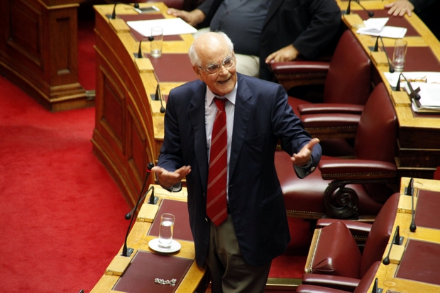 Επικρίσεις Κακλαμάνη στο ΥΠΟΙΚ για το προσχέδιο του προϋπολογισμού