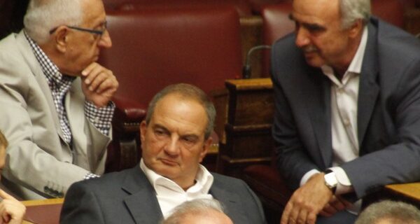 Σχέδιο δολοφονίας Καραμανλή: Η εταιρεία “φάντασμα”, οι Ρώσοι πράκτορες και οι αλλαγές διαδρομών