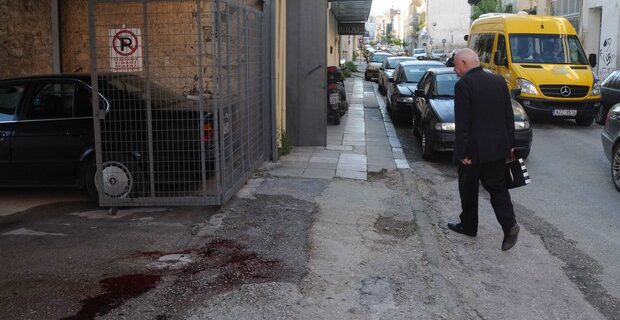 Μαφιόζικος φόνος στην Πάτρα: Γύρισαν και έδωσαν την χαριστική βολή