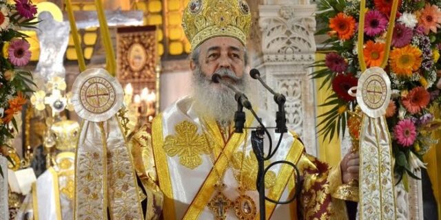 Κόντρα μητρόπολης-εμπόρων στη Λαμία για το ωράριο της Μ. Παρασκευής