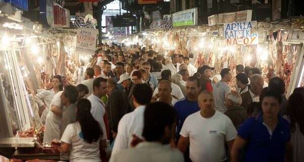 ΕΣΕΕ: Φθηνότερο φέτος το πασχαλινό τραπέζι