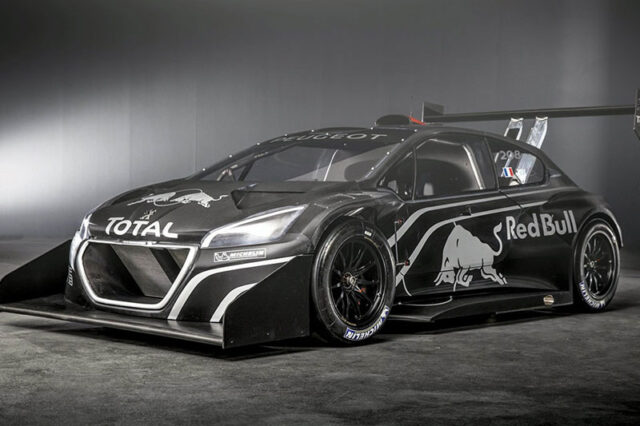Peugeot 208 T16 Pikes Peak, με οδηγό τον πολυπρωταθλητή Σεμπαστιάν Λεμπ