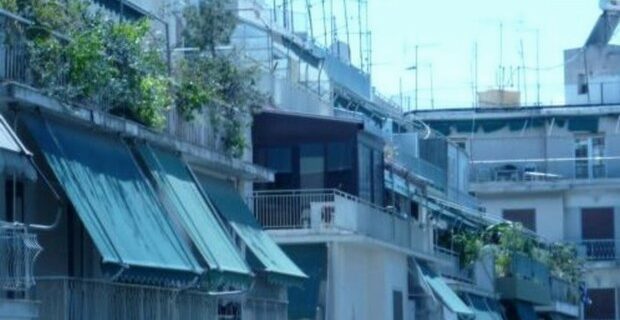 Νεκρός για μέρες σε φωταγωγό πολυκατοικίας στην Κυψέλη