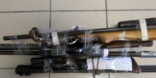 Έντεκα συλλήψεις σε επιχείρηση-σκούπα σε καταυλισμό ρομά στην Κέρκυρα