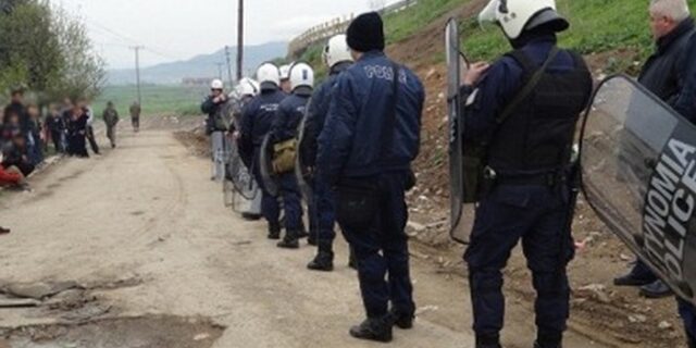 Εννιά συλλήψεις και 79 παραβάσεις σε καταυλισμό ρομά στη Βοιωτία