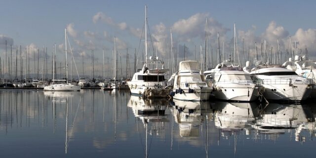 Διαχωρίζονται τα επαγγελματικά σκάφη αναψυχής από τα ιδιωτικά