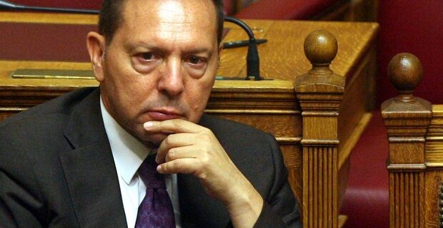 Συμφωνία Στουρνάρα – τρόικας για τεχνητή “ωραιοποίηση” των δημοσιονομικών στοιχείων