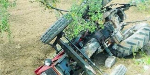 Καταπλακώθηκε από το τρακτέρ που έκλεψε