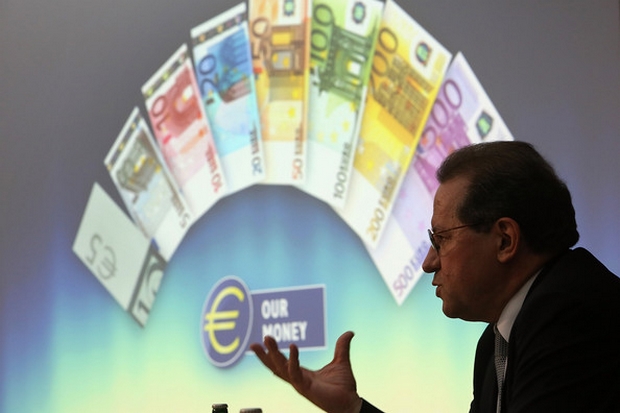 Σκέψεις για κατάργηση του χαρτονομίσματος των 500 ευρώ