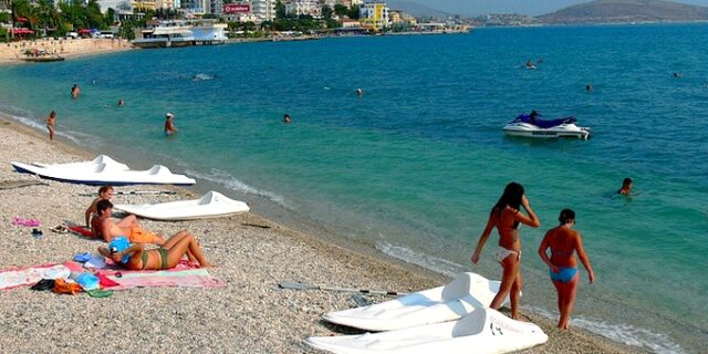 Αλβανία: Χωρίς βίζα η είσοδος πολιτών από έξι χώρες