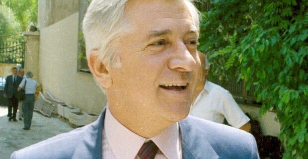 Μητσοτάκης: Τιμούμε τη μνήμη του Μπακογιάννη, εμπνεόμαστε από το παράδειγμά του