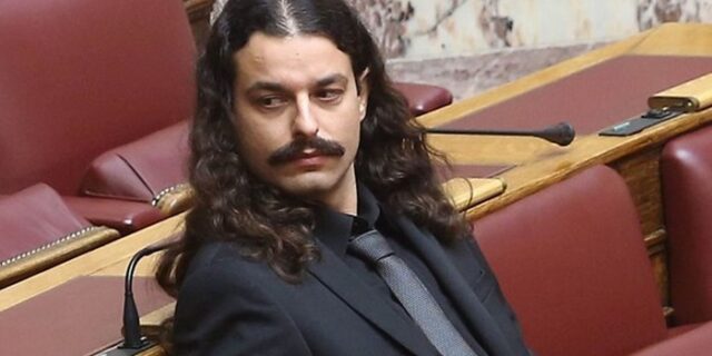 Αποσύρθηκε μήνυση κατά του βουλευτή της ΧΑ Κ. Μπαρμπαρούση