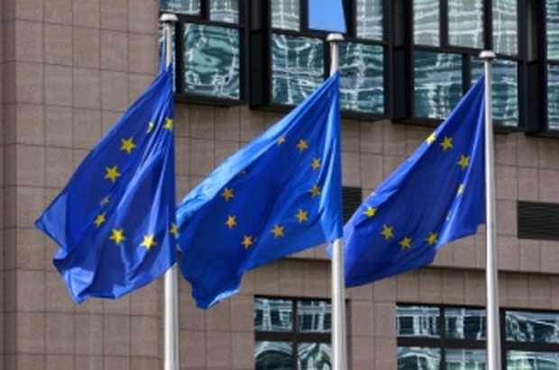 Ομολογία Βρυξελλών: Το ελληνικό πρόγραμμα προσαρμογής ήταν το χειρότερο σε σχέση με Πορτογαλία και Ιρλανδία