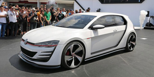 Το VW Golf των 500 ίππων επιταχύνει από 0 σε 100 χλμ./ώρα σε 3,9”