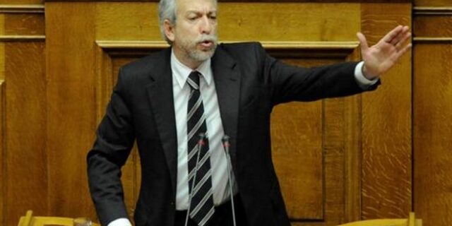 “Βόμβα” και από Κοντονή με διευκρινίσεις: Αν επείγει να βγει πρόεδρος ας βγει, αλλά να ξέρουμε ότι θα πάμε σε εκλογές