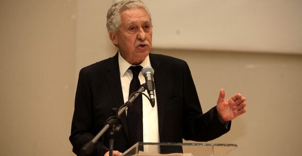 Κάλεσμα Κουβέλη για συσπείρωση των δυνάμεων του “δημοκρατικού σοσιαλισμού”