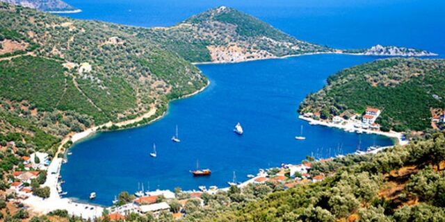 Στο πόδι η Λευκάδα για ακίνητο του δήμου σε περιοχή Natura που περνάει στο ΤΑΙΠΕΔ