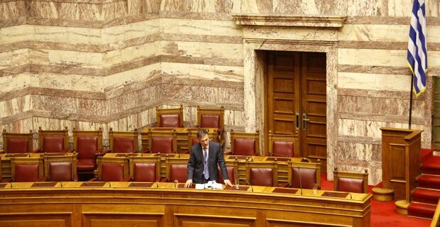 ΥπΟικ: Αυτονόητη η αυτόφωρη διαδικασία για φοροδιαφυγή άνω των 75.000 ευρώ ετησίως