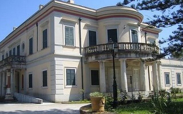 Δήμαρχος Κέρκυρας προς “Telegraph”: “Η ιστορία του νησιού δεν πωλείται”