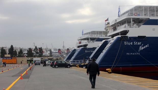 “Πλοίο ασφαλείας” απέναντι στις απεργίες των ναυτικών