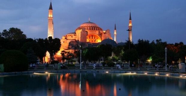 Ραγδαία αύξηση των ελληνικών εξαγωγών προς την Τουρκία