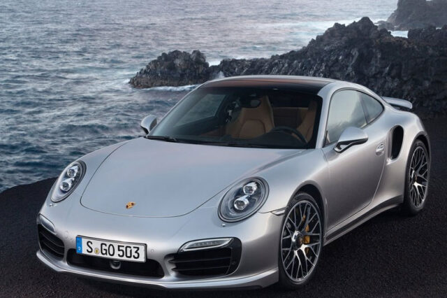 Νέες Porsche 911 Turbo και Turbo S, για την επέτειο των 50 χρόνων