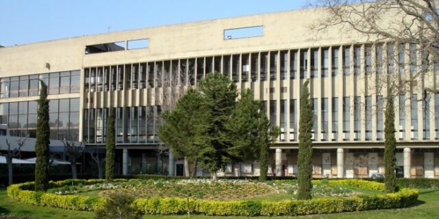 Αθωώθηκαν φοιτητές για προπηλακισμό καθηγητή του ΑΠΘ