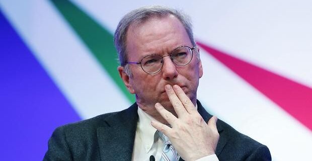 “Άγνοια” δηλώνει ο Schmidt για τις κατηγορίες περί φοροδιαφυγής της Google
