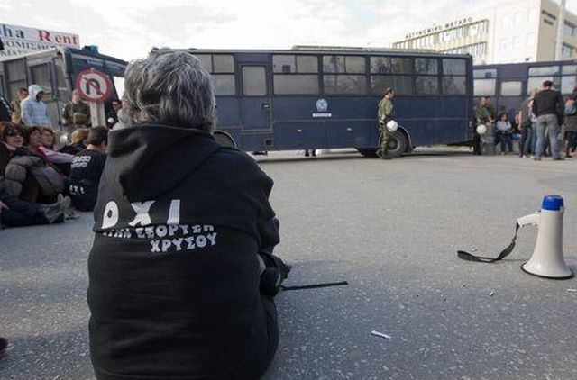 Σκουριές: Επεισόδια και χρήση χημικών στη διαμαρτυρία για την εργατική Πρωτομαγιά