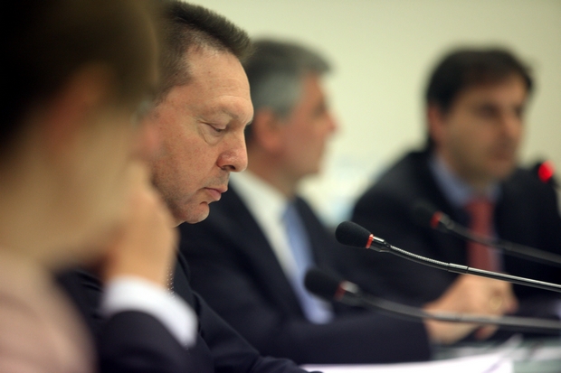 Κρατικές επιχορηγήσεις 14 εκατ. ευρώ στην ΠΟΕ – ΔΟΥ και την ΟΣΥΟ