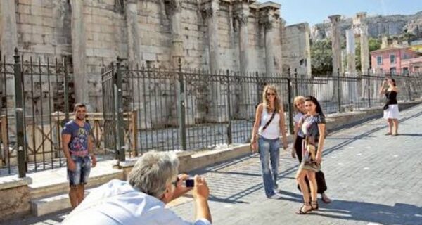 Μειωμένες κατά 15% σε σχέση με πέρυσι οι τιμές των καταλυμάτων στην Ελλάδα