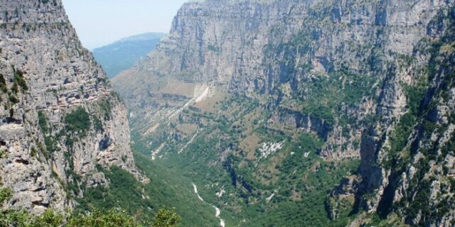 Περιπέτεια στο φαράγγι του Βίκου για Γερμανούς τουρίστες