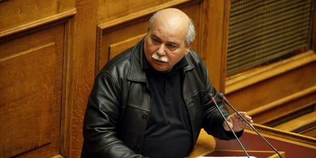 Βούτσης: “Οπλοφορεί μέχρι και ο τελευταίος μπάτσος μπράβος στη χώρα”