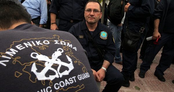 Κυβερνητικά σενάρια για ανταλλαγή θέσεων στους ενστόλους