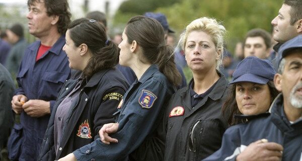 Νόμιμη η πρόσληψη 1.578 εποχικών πυροσβεστών