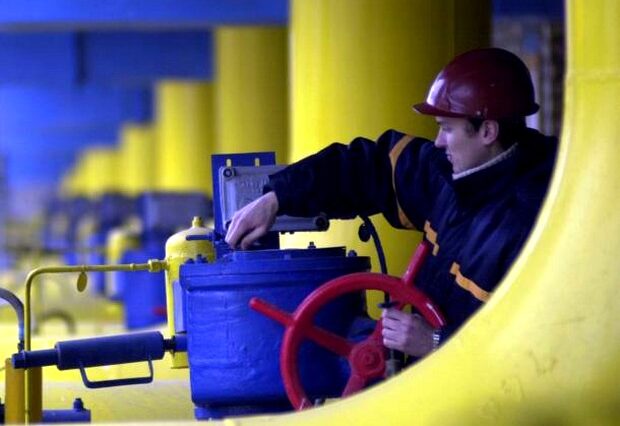 ΔΕΠΑ: Η τρύπα 2,6 δισ. ευρώ απειλεί με νέα μέτρα – Τι προβλέπουν οι ρήτρες του Μνημονίου