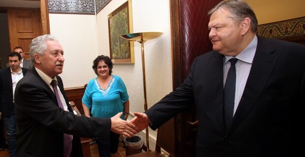Βενιζέλος και Κουβέλης απέρριψαν τις προτάσεις Σταμάτη