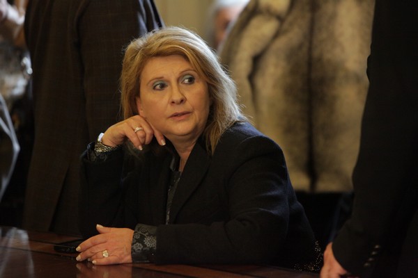 Βούλτεψη: Καραγκιοζιλίκι ο έλεγχος για τα όπλα στη Βουλή