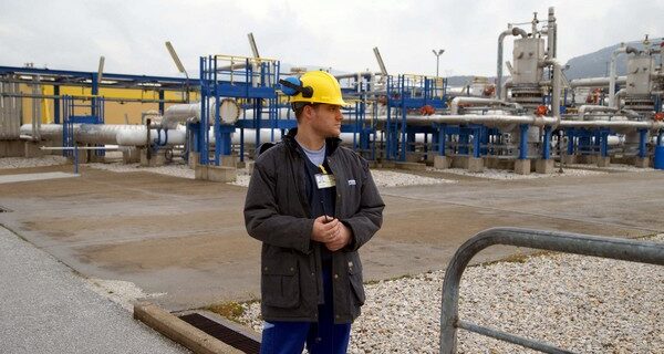 Τα ποσά που οφείλουν στη ΔΕΠΑ οι ιδιώτες ηλεκτροπαραγωγοί
