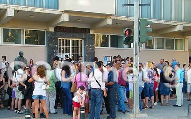 Δίωξη σε δημοσίους υπαλλήλους στην Κρήτη για κατάληψη σε δημαρχείο