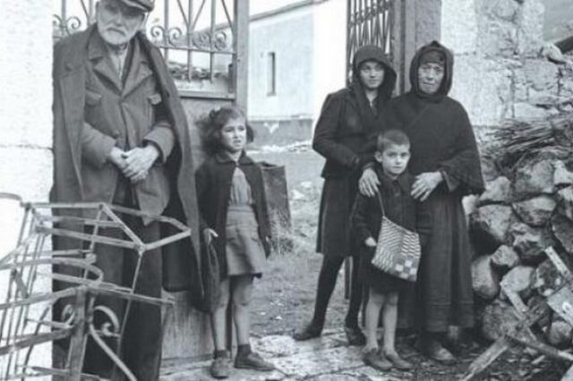 Μοναδικό κινηματογραφικό ντοκουμέντο από τη ναζιστική θηριωδία – 69 χρόνια από τη σφαγή στο Δίστομο