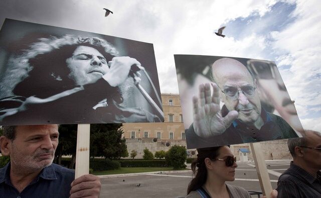 Επτά στους δέκα πολίτες ενάντια στο κλείσιμο της ΕΡΤ