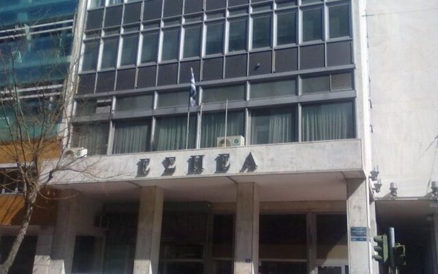 Ανακοίνωση-απάντηση της ΕΣΗΕΑ σε Σαμαρά