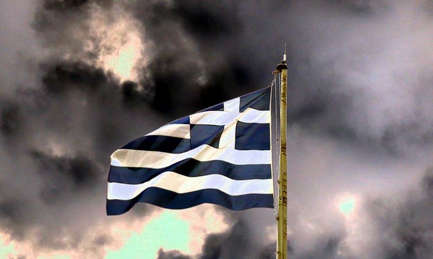 ‘Υφεση 5,6% στην Ελλάδα που υποτίθεται ότι “ανακάμπτει”
