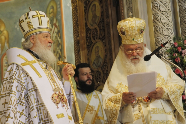 Μήνυμα ενότητας από Ιερώνυμο και Κύριλλο